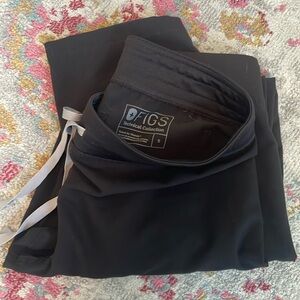 Figs Livingston scrub bottoms Black Size Small